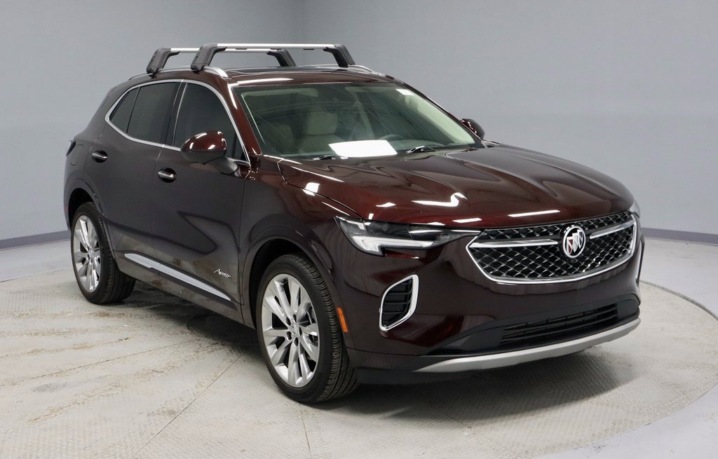 Used 2023 Buick Envision Avenir image 1