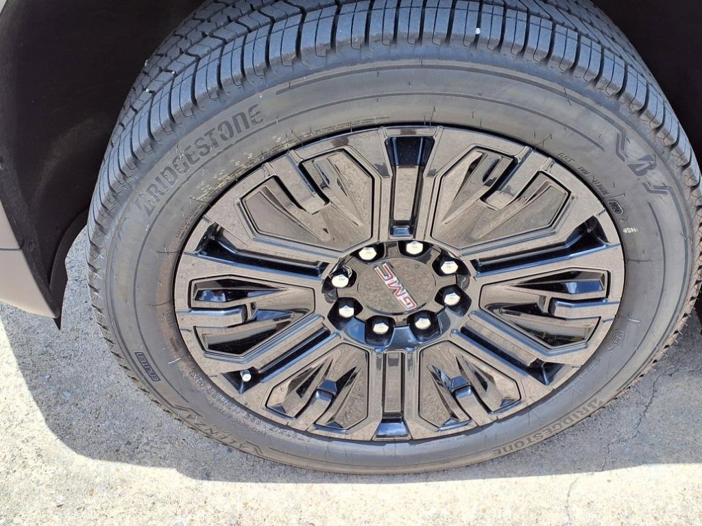 New 2026 GMC Sierra EV Elevation w/ Premium Package image 9