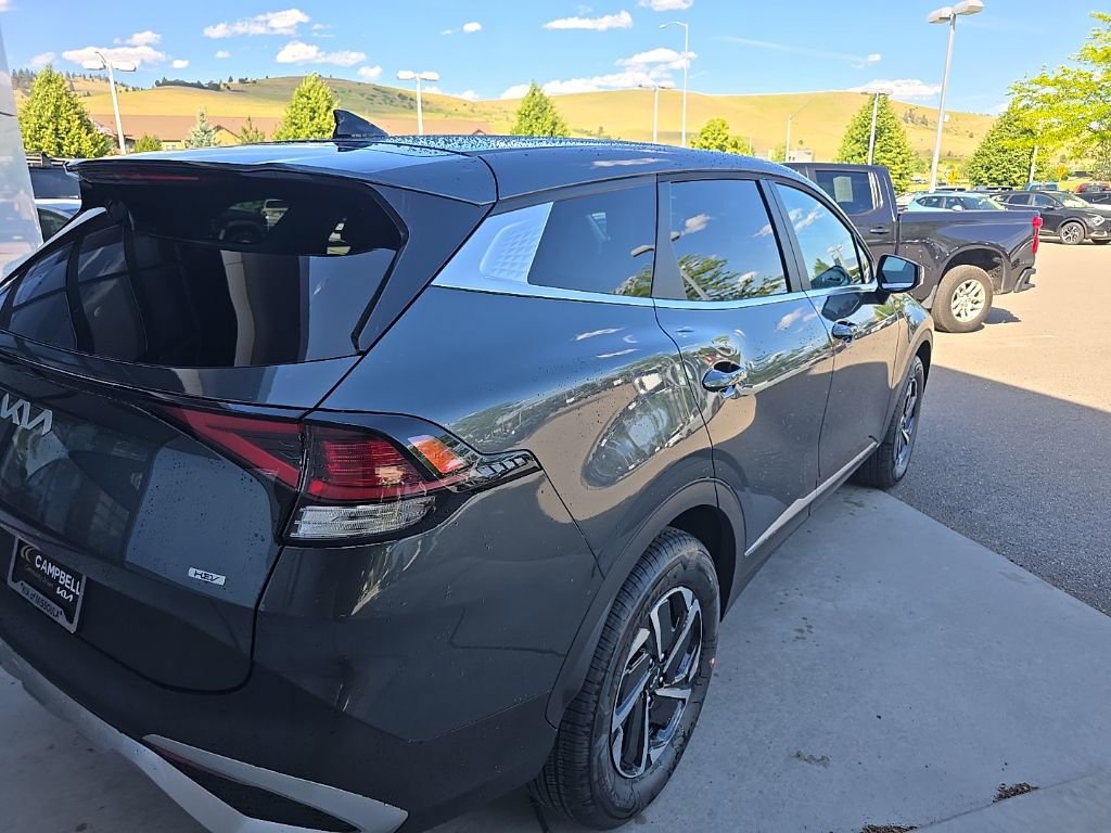 New 2025 Kia Sportage LX image 6