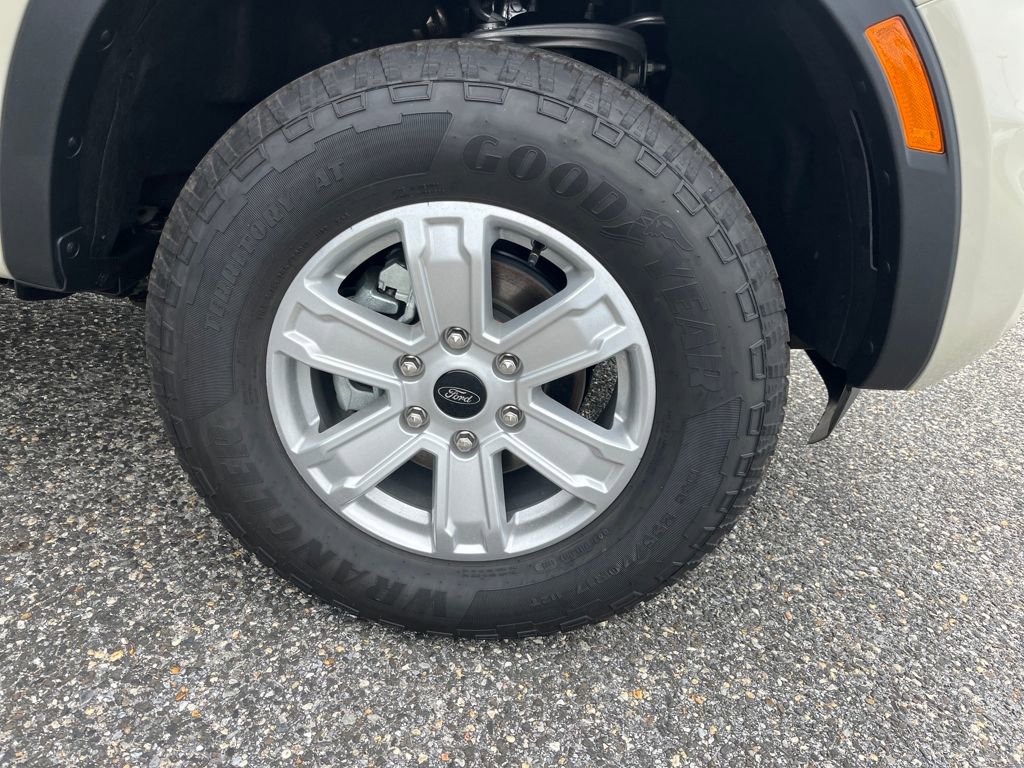 New 2025 Ford Ranger XL image 18
