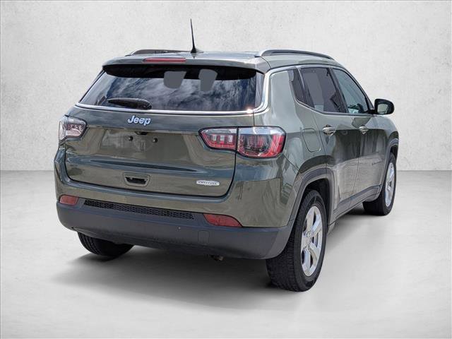 Used 2019 Jeep Compass Latitude w/ Cold Weather Group image 3