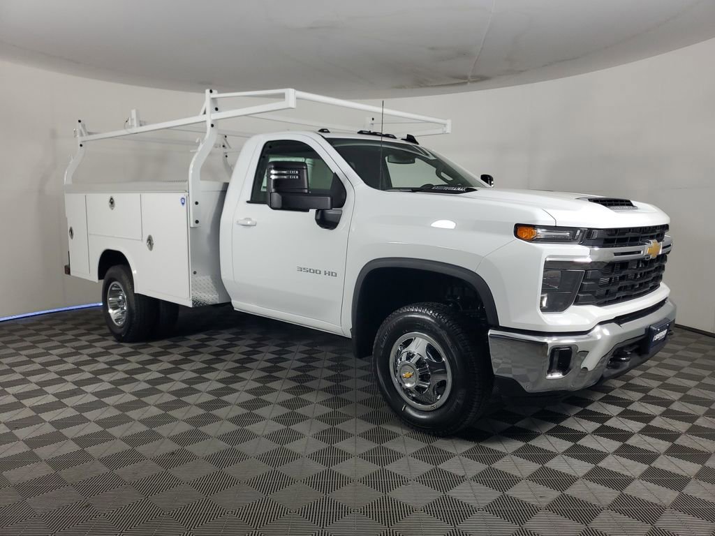 New 2026 Chevrolet Silverado 3500 LT w/ Convenience Package image 3