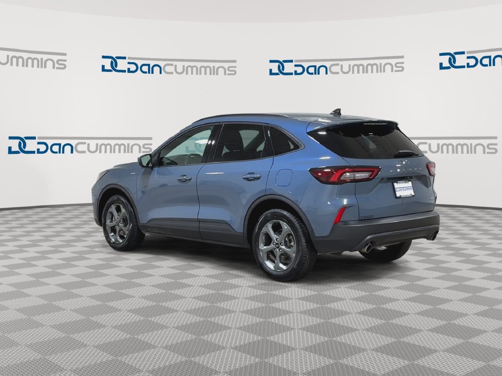 Used 2025 Ford Escape ST-Line Select AWD/4WD image 6