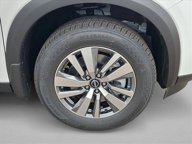 New 2026 Nissan Pathfinder SL FWD image 10