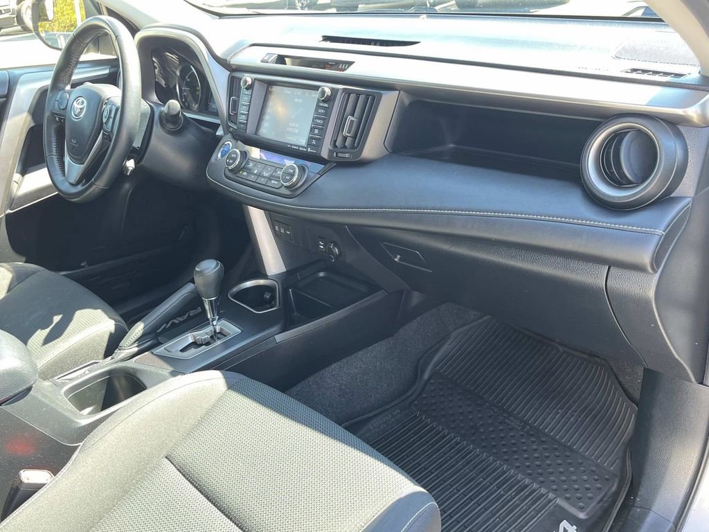 Used 2017 Toyota RAV4 XLE image 24