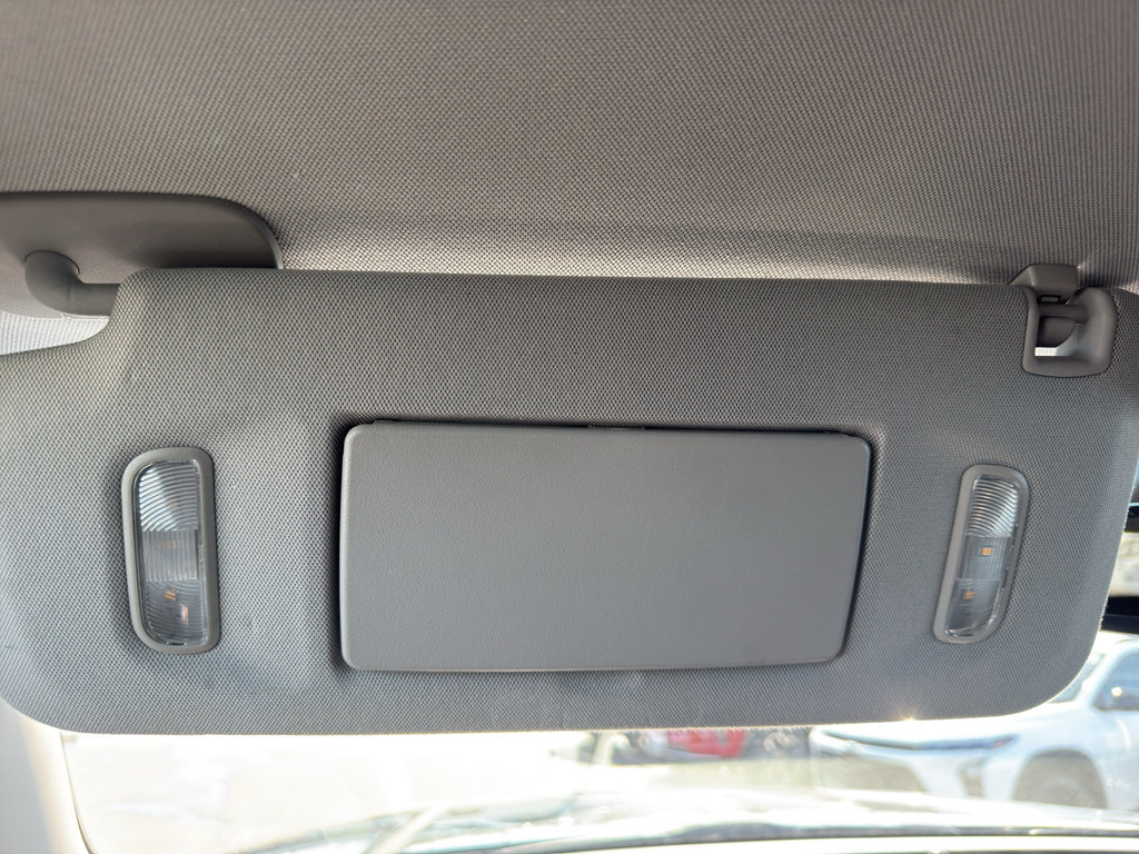 Used 2019 Chevrolet Suburban Premier image 24