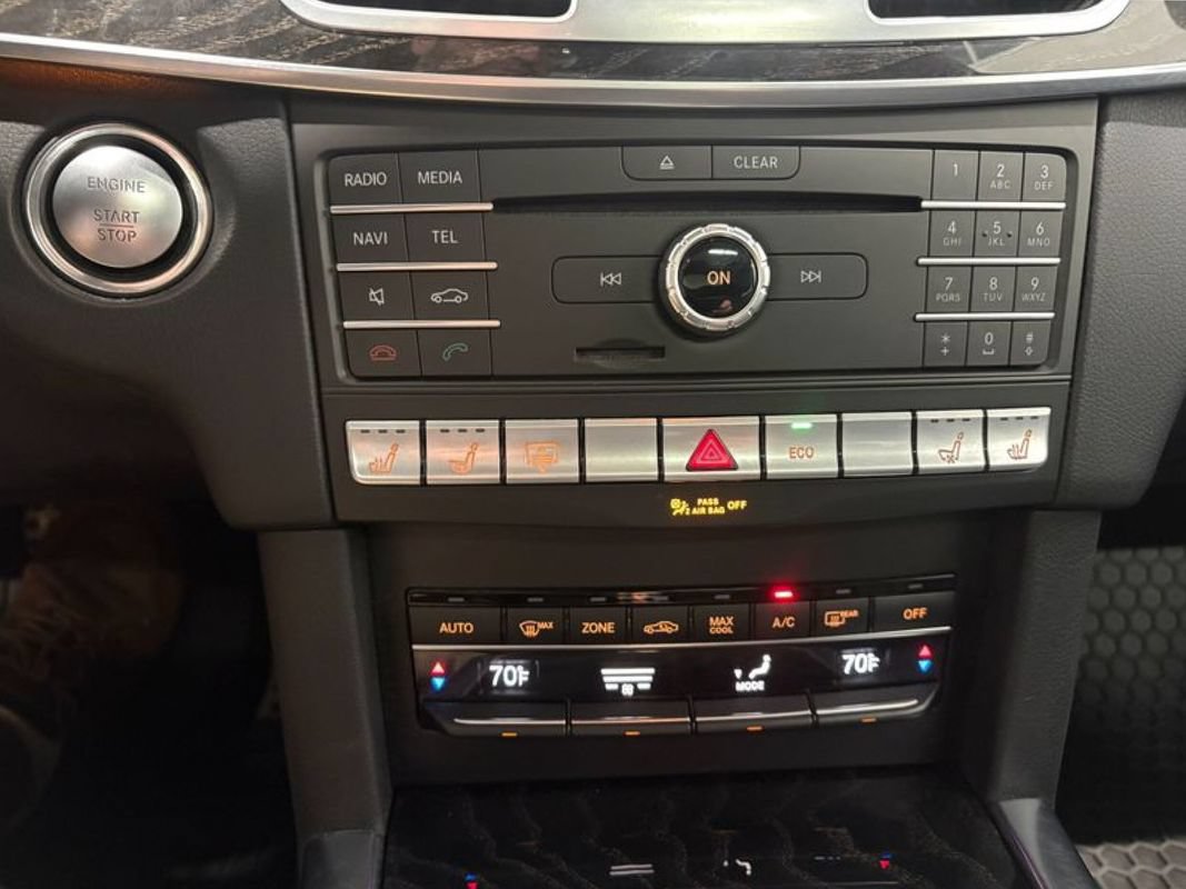 Used 2016 Mercedes-Benz E 400 4MATIC Sedan image 18