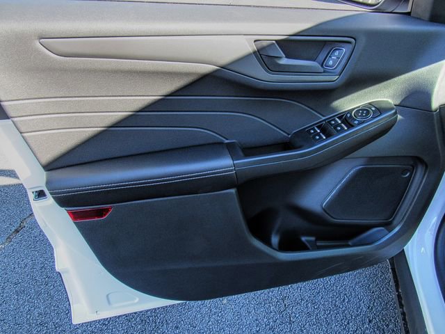 New 2026 Ford Escape Active w/ Tech Pack #1 FWD image 12