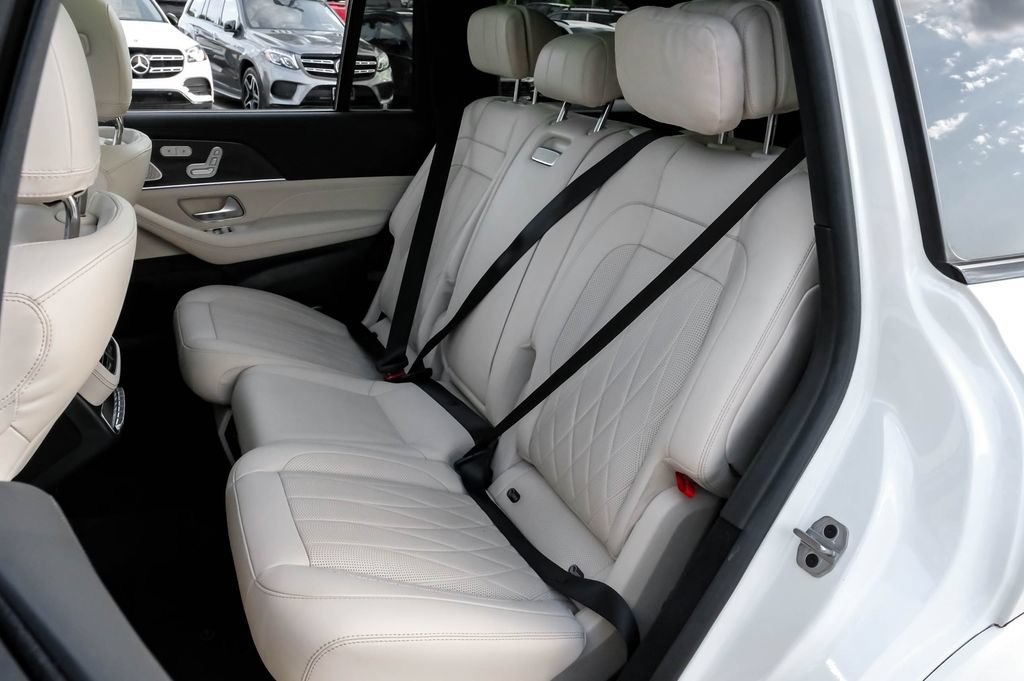 Used 2022 Mercedes-Benz GLS 63 AMG 4MATIC image 39