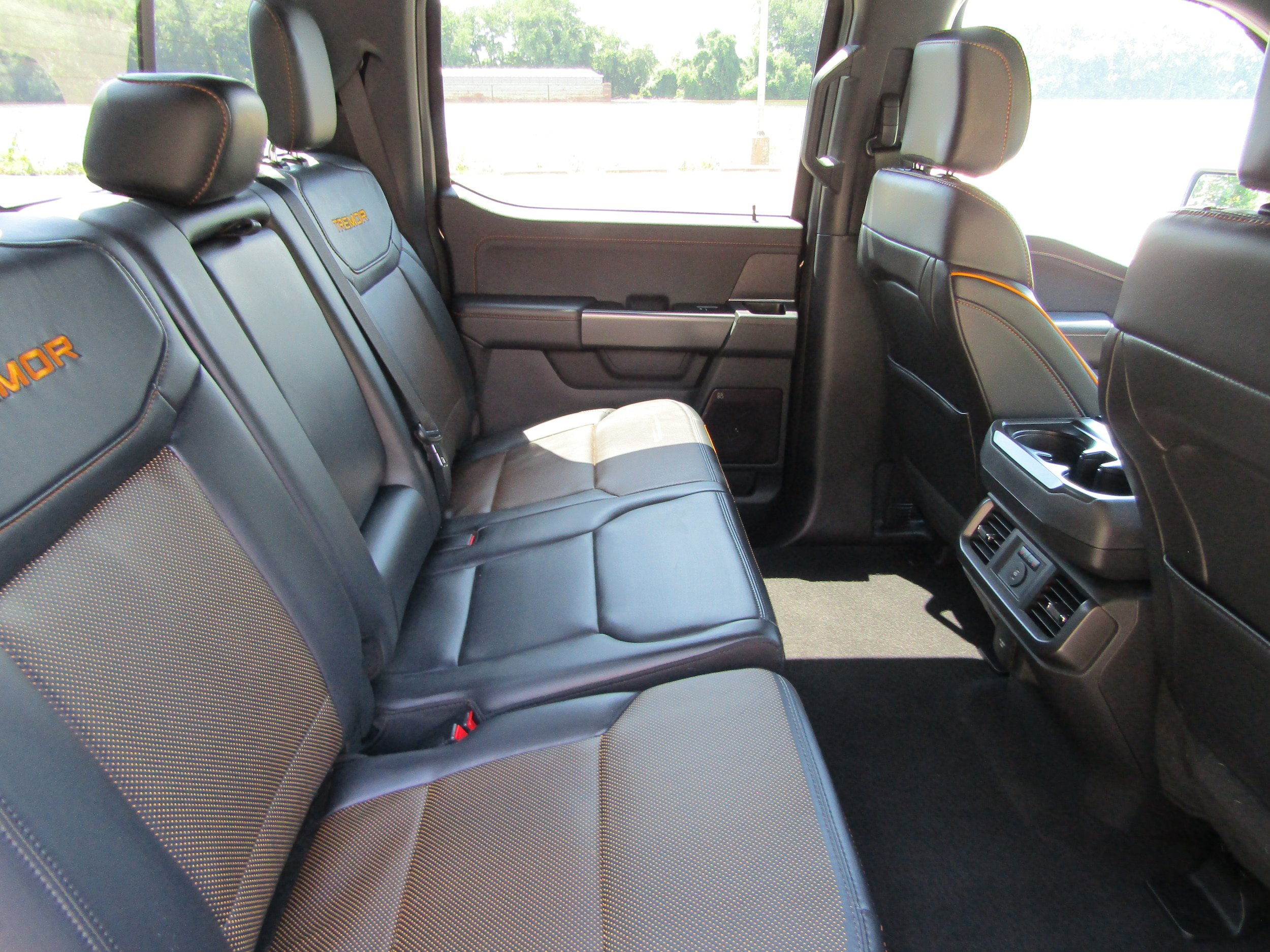 Used 2025 Ford F150 Tremor w/ Equipment Group 402A High AWD/4WD image 17