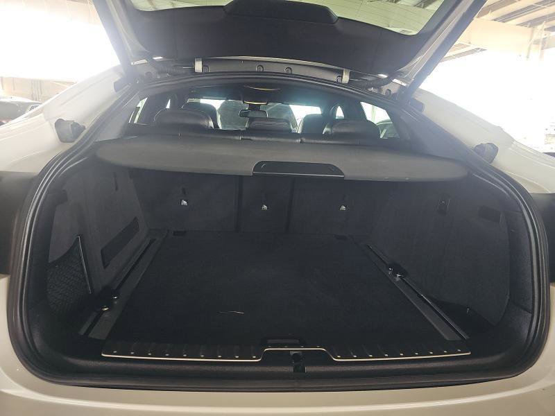 Used 2019 BMW X6 xDrive35i w/ M Sport Package AWD/4WD image 16