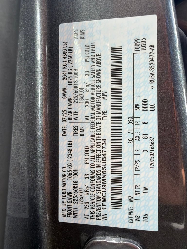 Used 2025 Ford Escape ST-Line AWD/4WD image 5