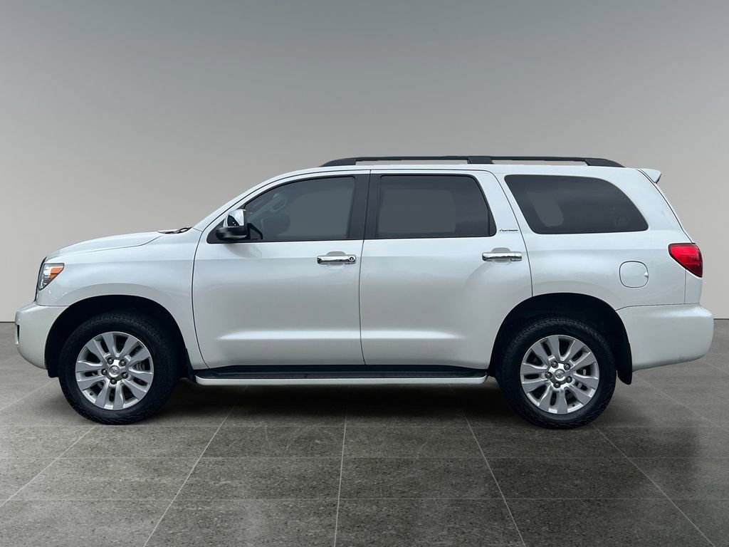 Used 2016 Toyota Sequoia Platinum image 4