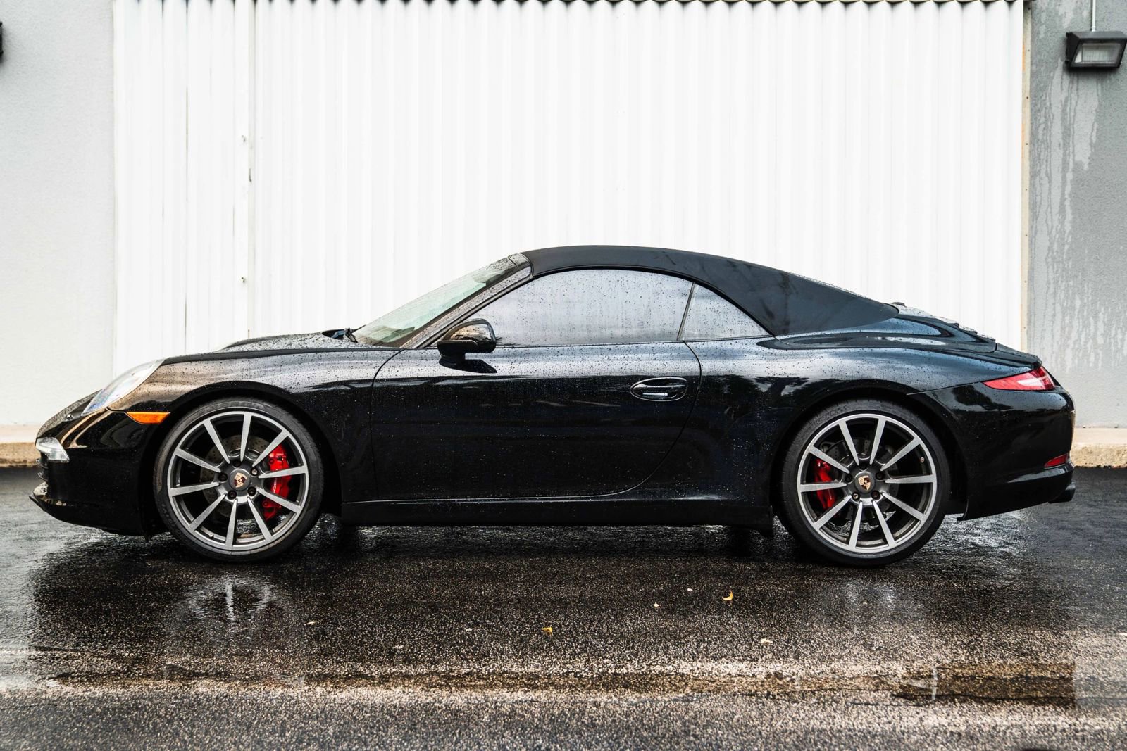 Used 2014 Porsche 911 Carrera S RWD image 3