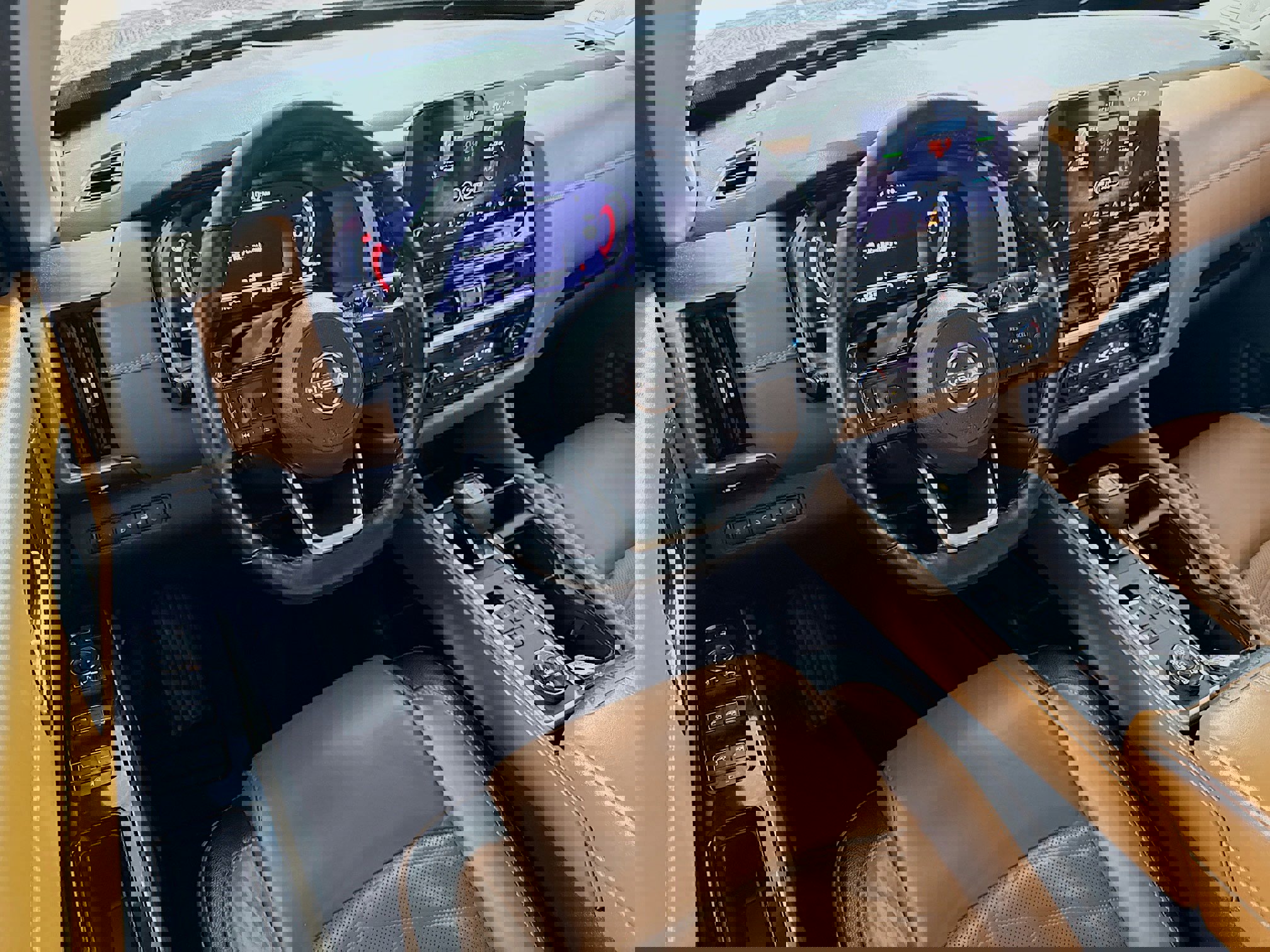 Used 2023 Nissan Pathfinder Platinum image 26