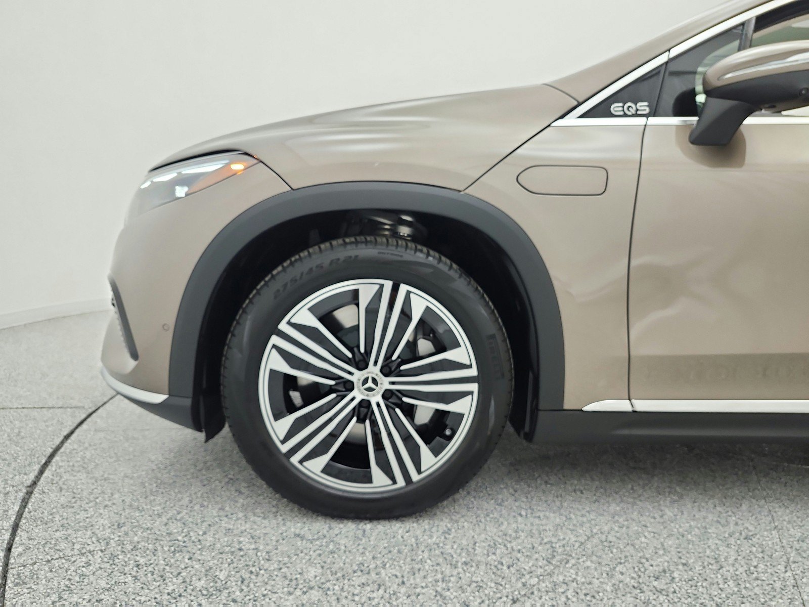 New 2027 Mercedes-Benz EQS 400 4MATIC SUV image 12