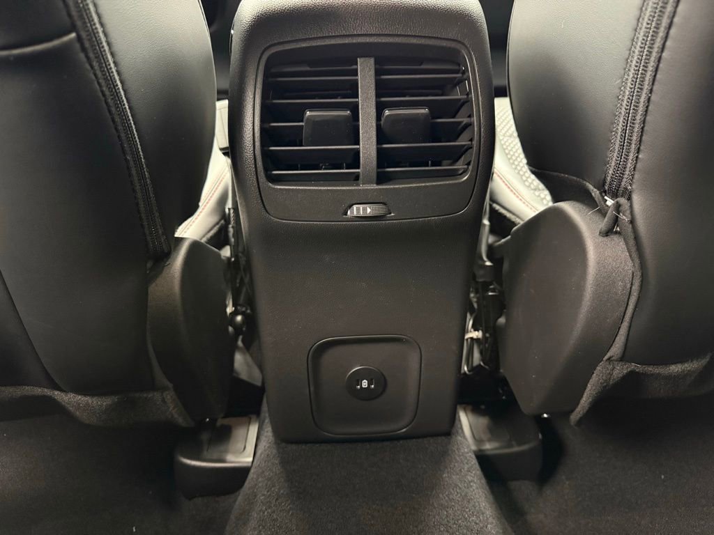 New 2026 Ford Escape ST-Line w/ Cold Weather Package AWD/4WD image 43