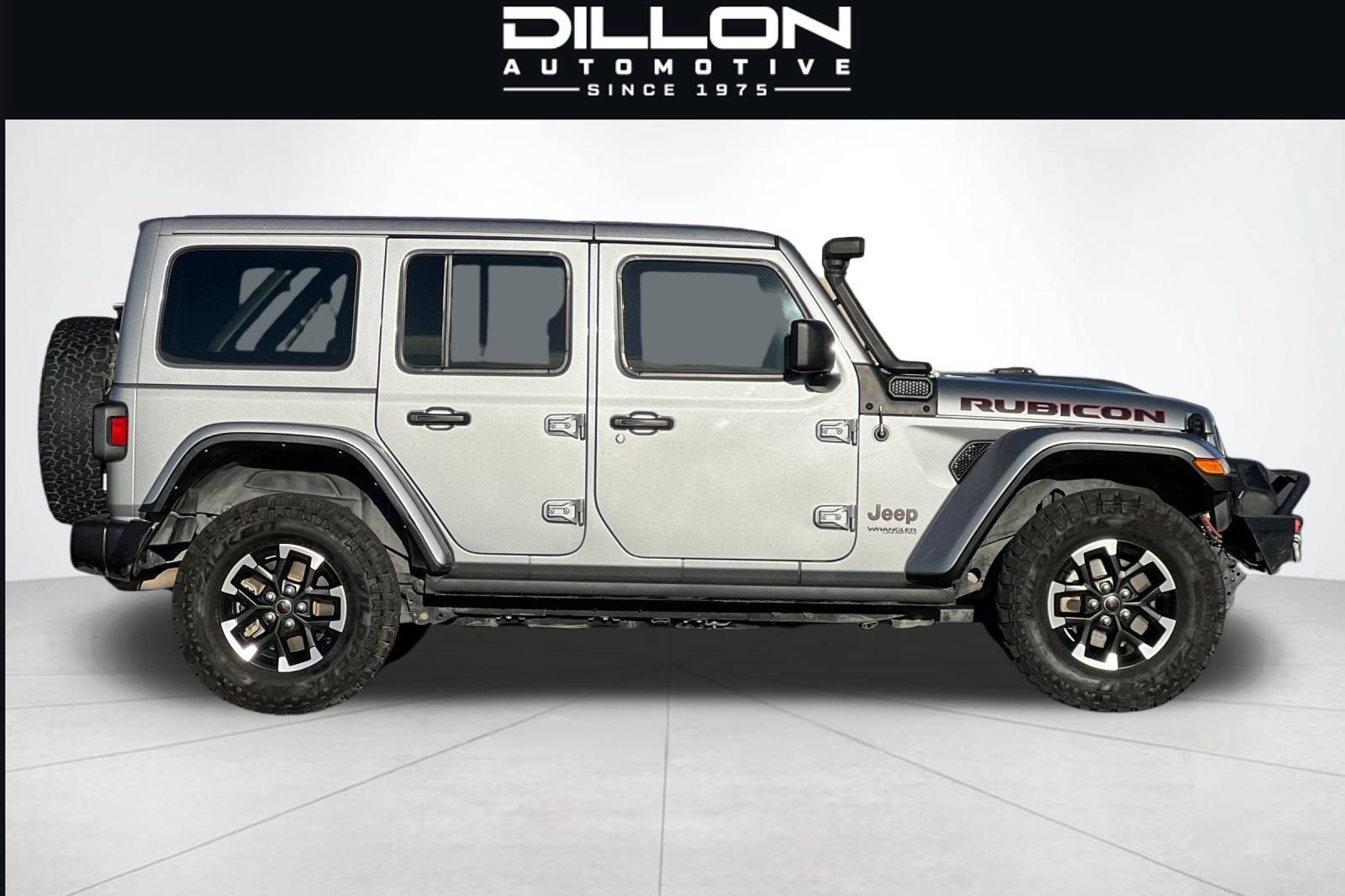 Used 2021 Jeep Wrangler Unlimited Rubicon AWD/4WD image 3