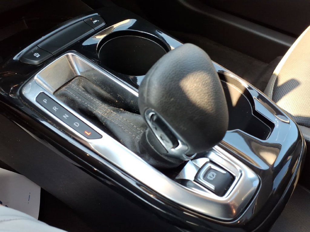 Used 2026 Chevrolet Trax ACTIV w/ Sunroof Package FWD image 20
