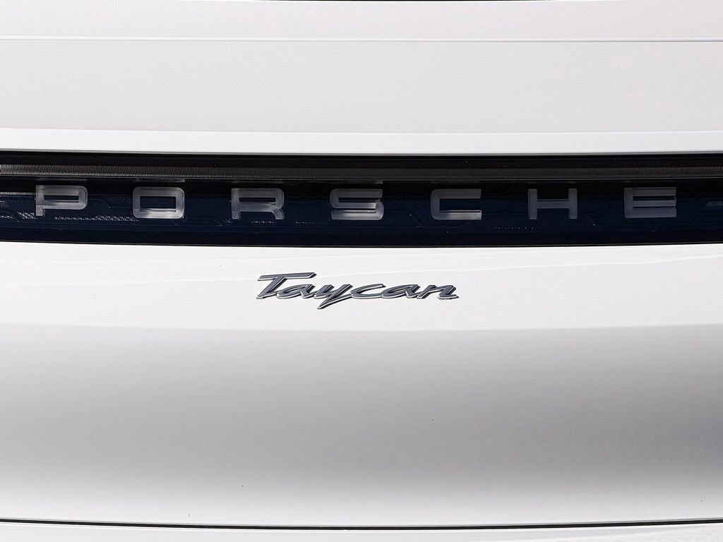 Certified 2024 Porsche Taycan image 27