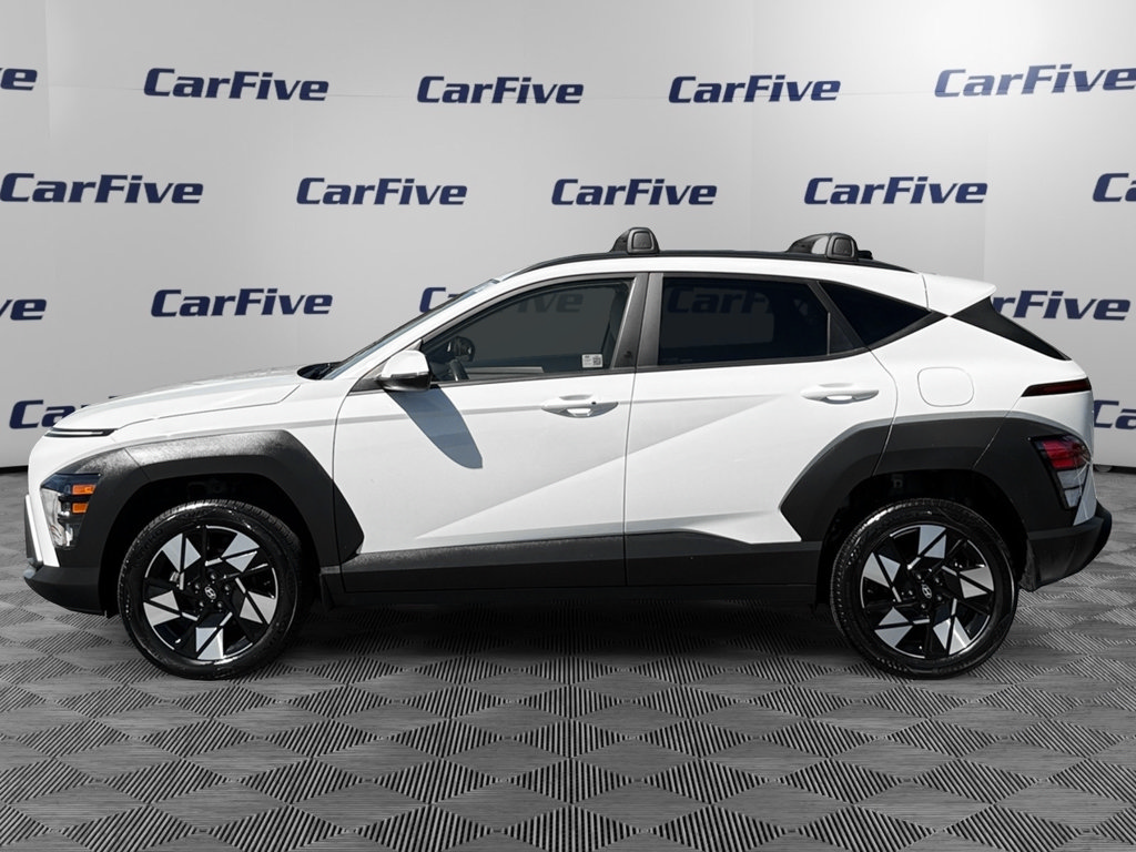 Used 2025 Hyundai Kona SEL AWD/4WD image 2