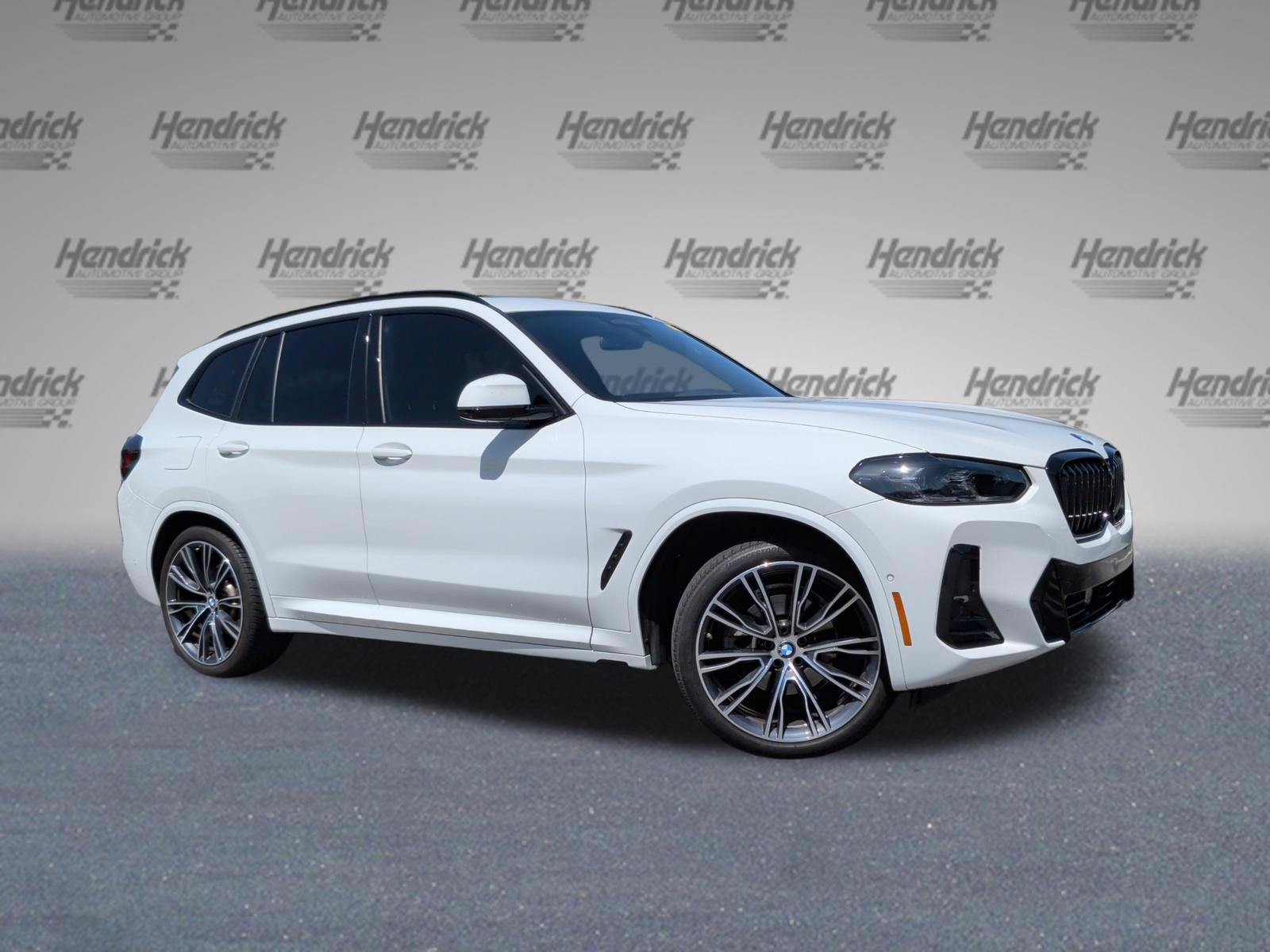 Used 2024 BMW X3 xDrive30i w/ Premium Package AWD/4WD image 2