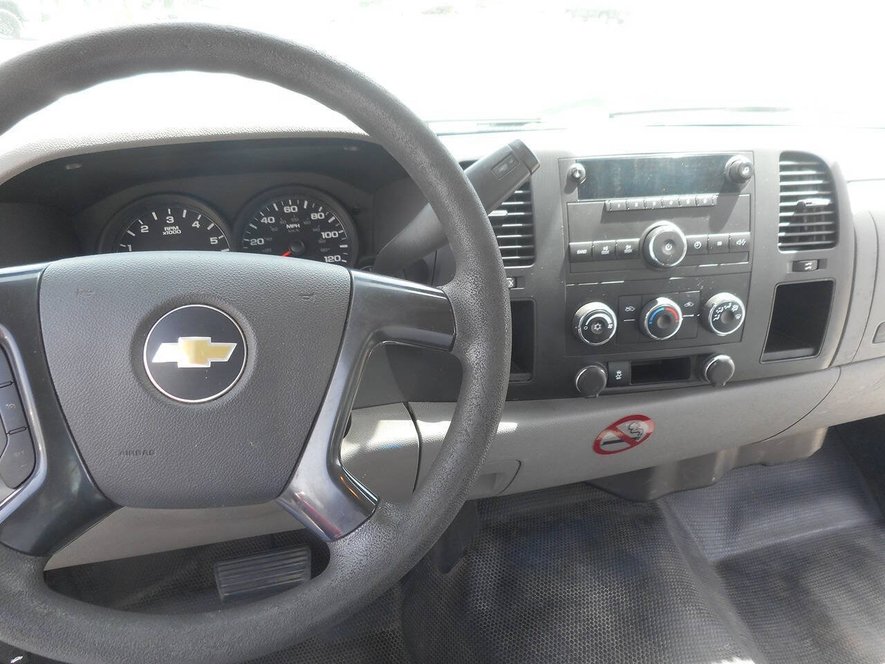 Used 2012 Chevrolet Silverado 1500 W/T RWD image 19