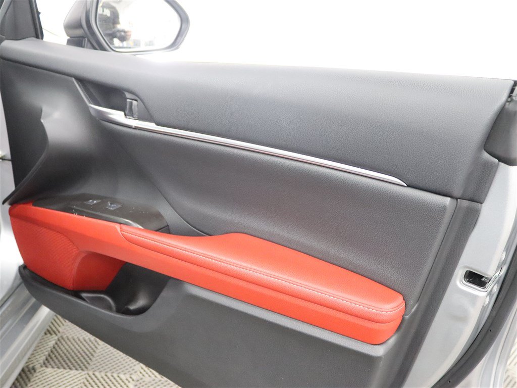 Used 2024 Toyota Camry XSE FWD image 31