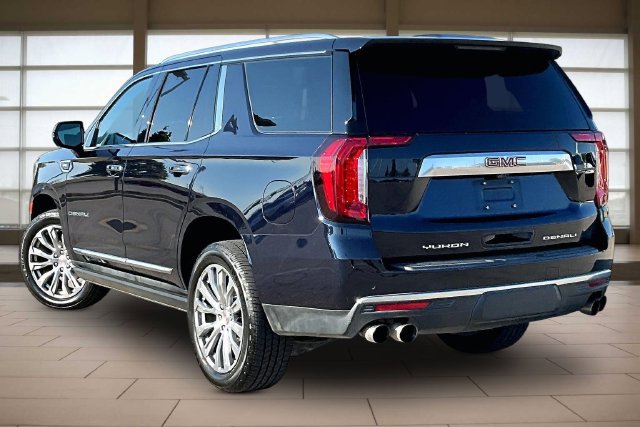 Used 2021 GMC Yukon Denali w/ Denali Premium Package AWD/4WD image 13