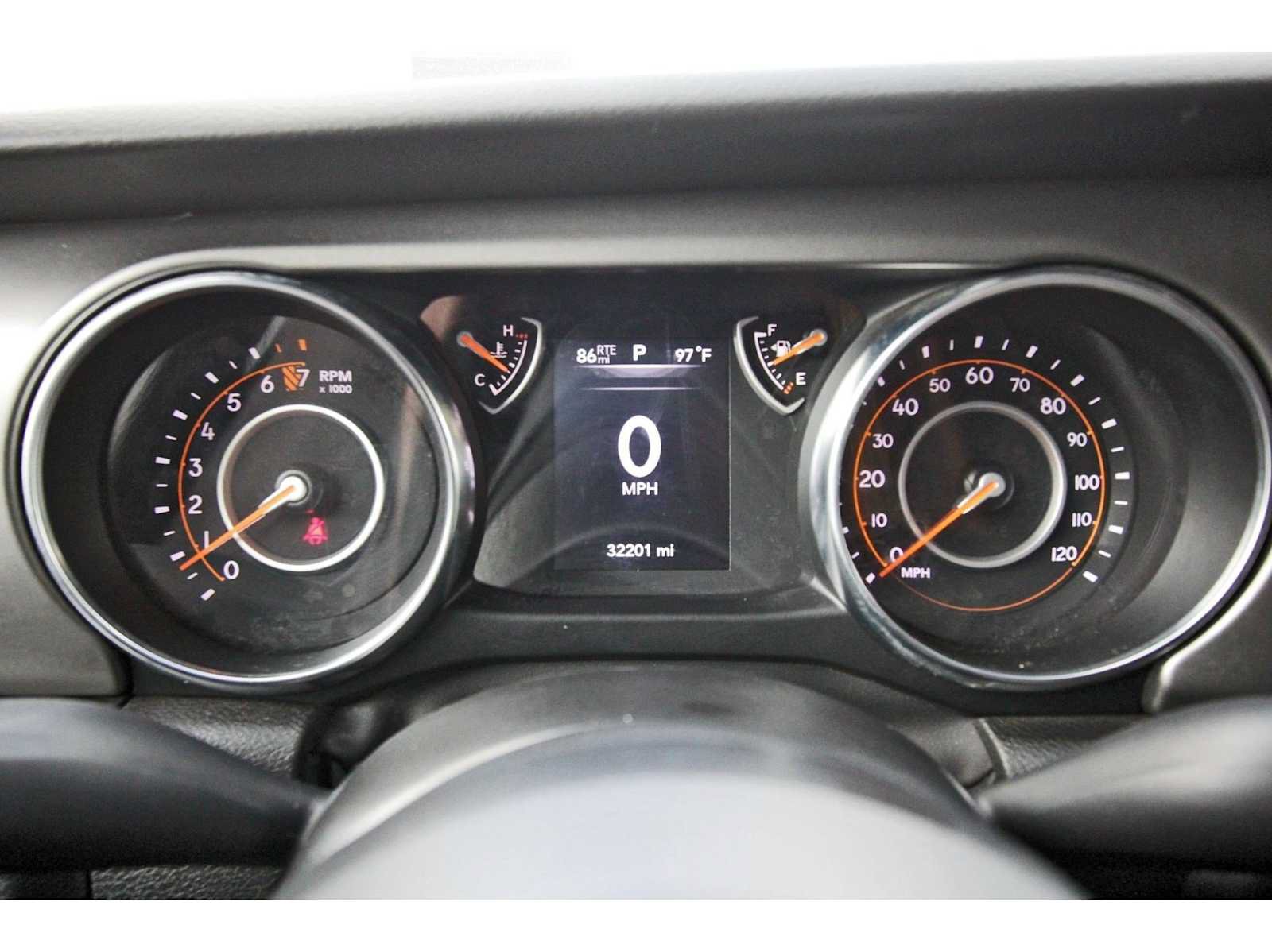 Used 2022 Jeep Gladiator Sport AWD/4WD image 13