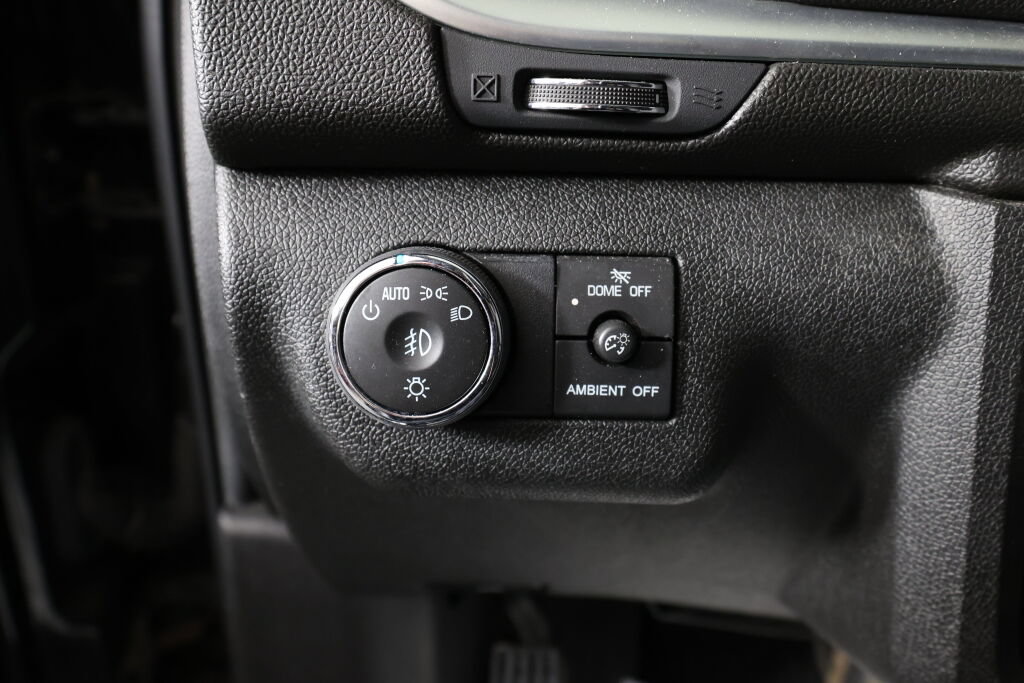 Used 2014 Chevrolet Traverse LTZ w/ LPO, 'HIT The Road' Package FWD image 33