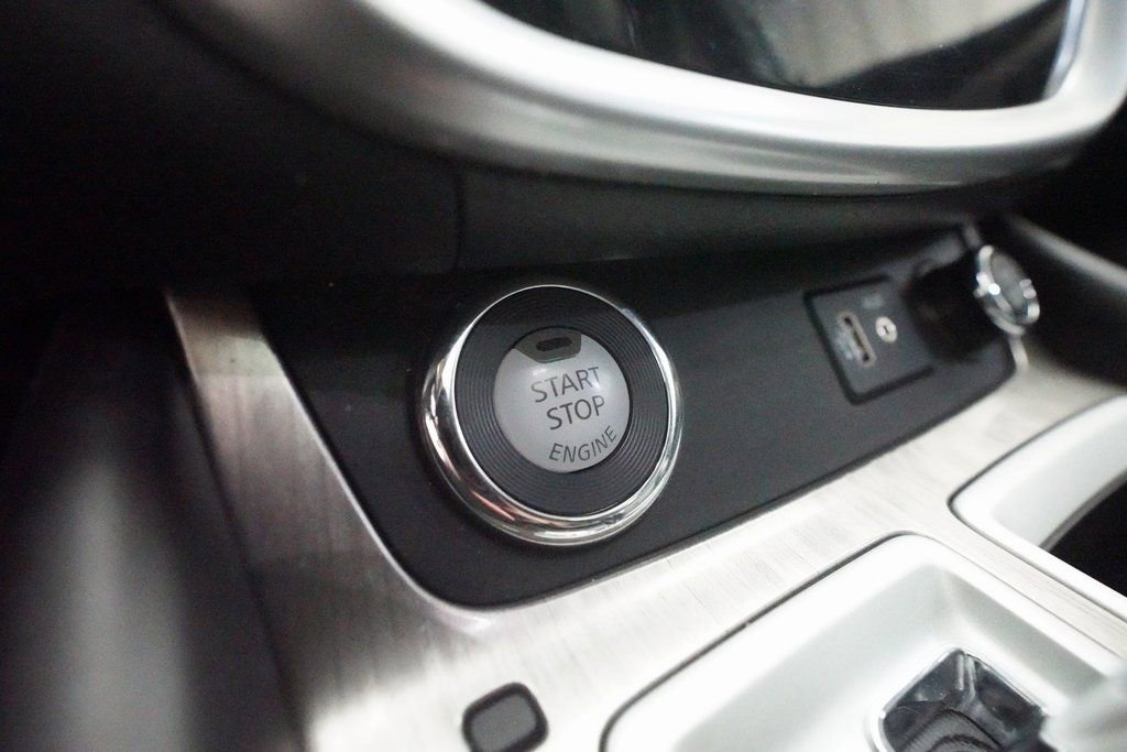 Used 2018 Nissan Murano Platinum image 33