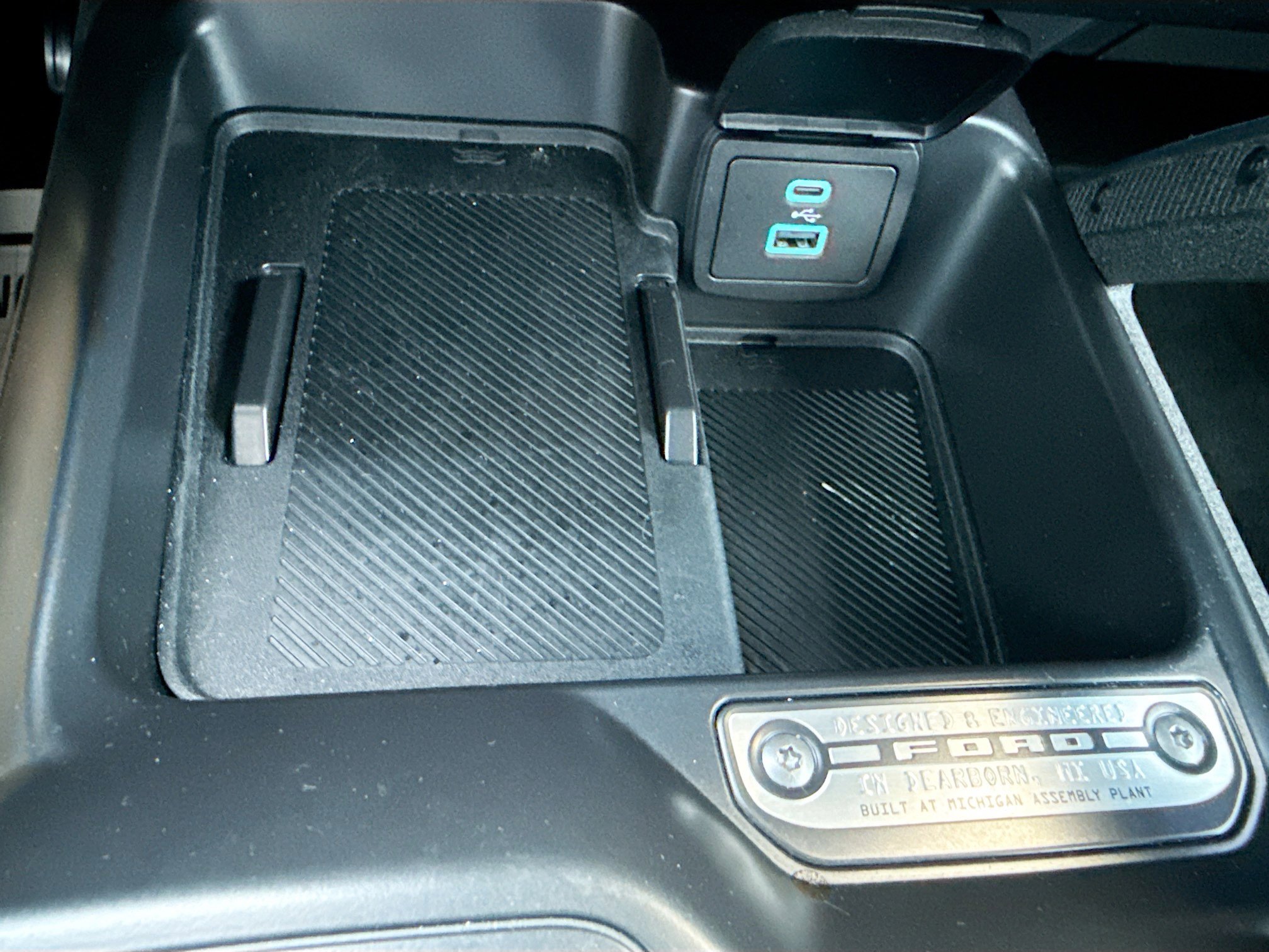 Used 2025 Ford Bronco Outer Banks w/ Sasquatch Package AWD/4WD image 29