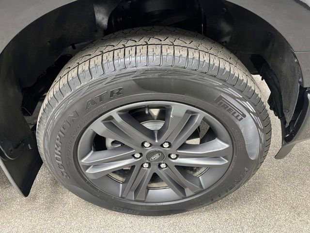 Used 2023 Ford F150 Lariat w/ Equipment Group 502A High image 21