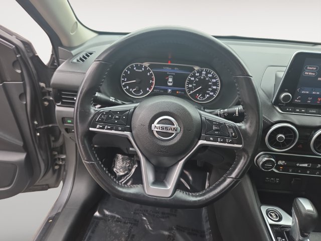 Used 2021 Nissan Sentra SV FWD image 12