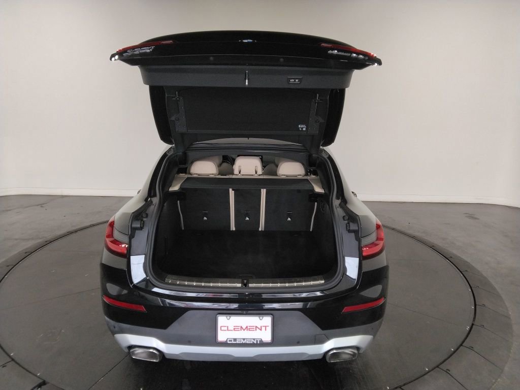 Used 2023 BMW X4 xDrive30i w/ Premium Package image 9