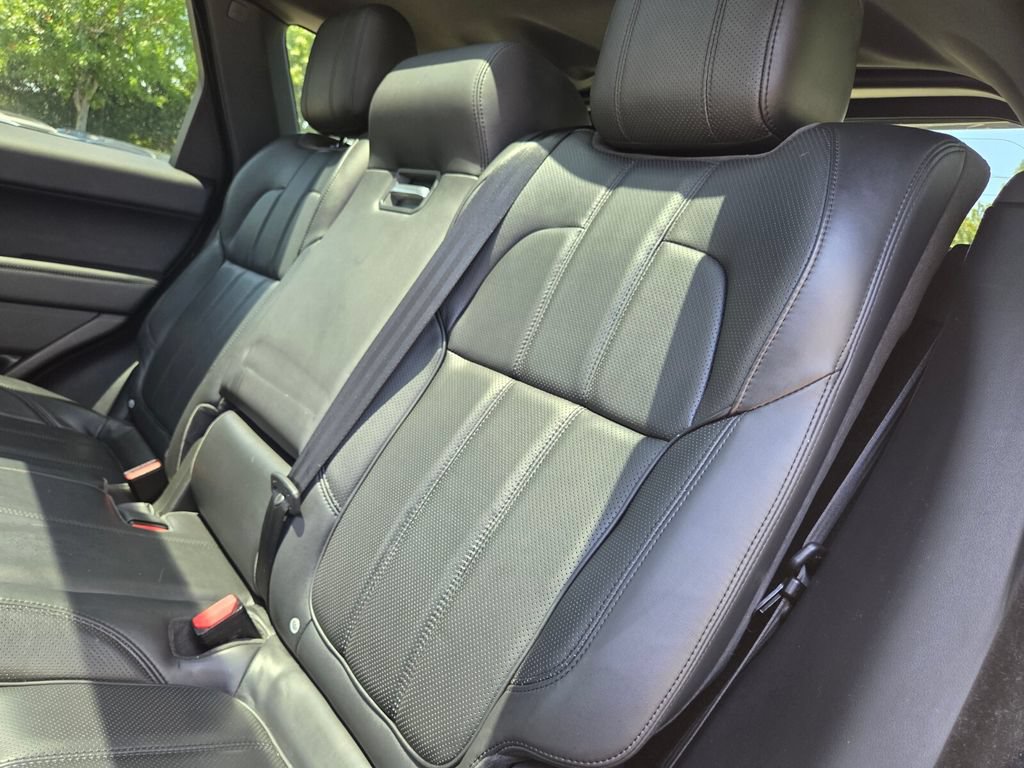 Used 2016 Land Rover Range Rover Sport HSE AWD/4WD image 26