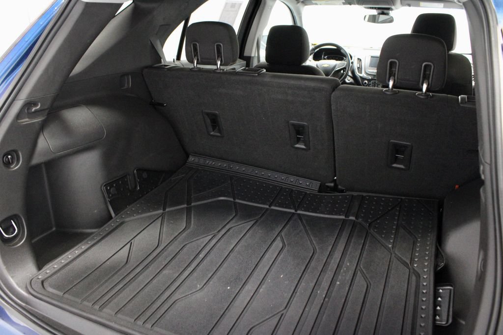 Used 2020 Chevrolet Equinox LT w/ Driver Convenience Package FWD image 13