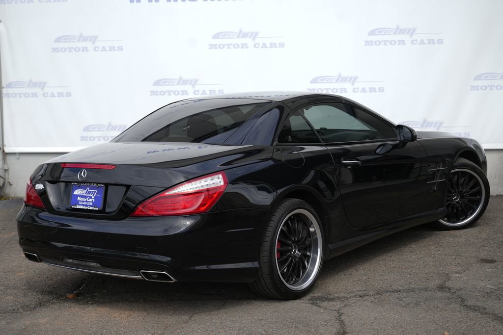 Used 2015 Mercedes-Benz SL 400 image 4