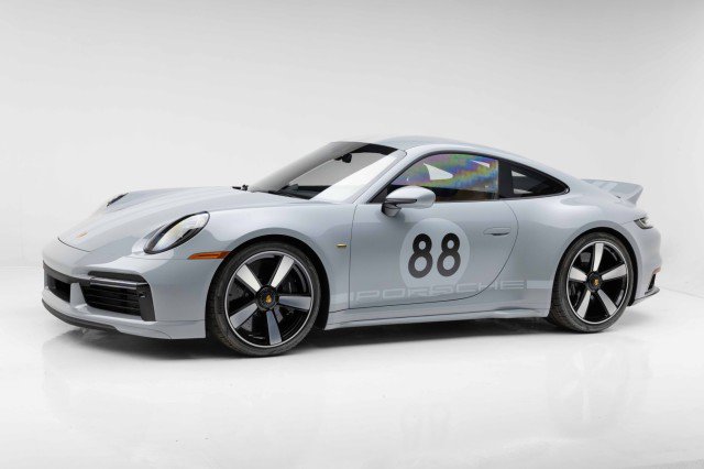 Used 2023 Porsche 911 Sport Classic image 17