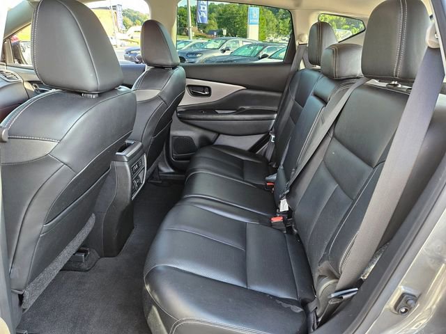 Used 2023 Nissan Murano SL w/ SL Moonroof Package image 9