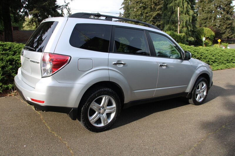 Used 2009 Subaru Forester 2.5X w/ Popular Equipment Group 7B AWD/4WD image 3
