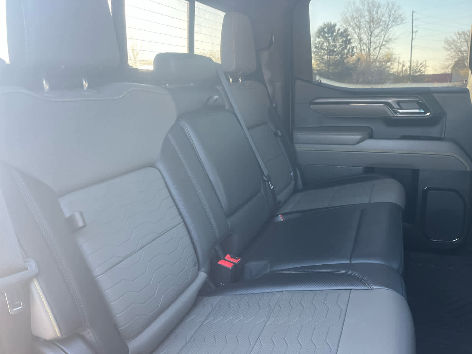 Used 2023 Chevrolet Silverado 1500 ZR2 w/ Technology Package image 32