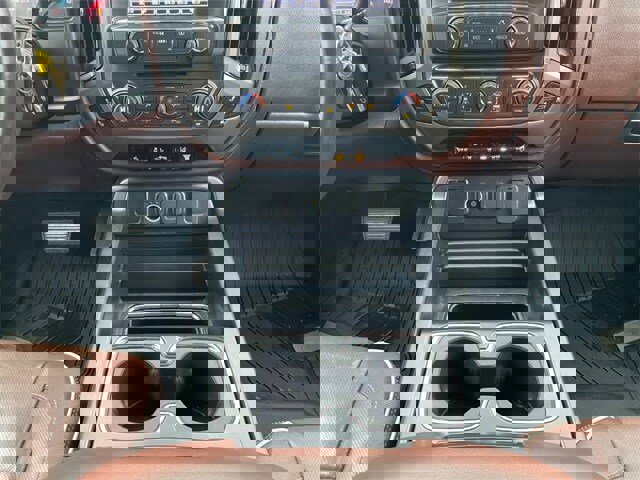 Used 2018 Chevrolet Silverado 2500 High Country w/ Duramax Plus Package image 11