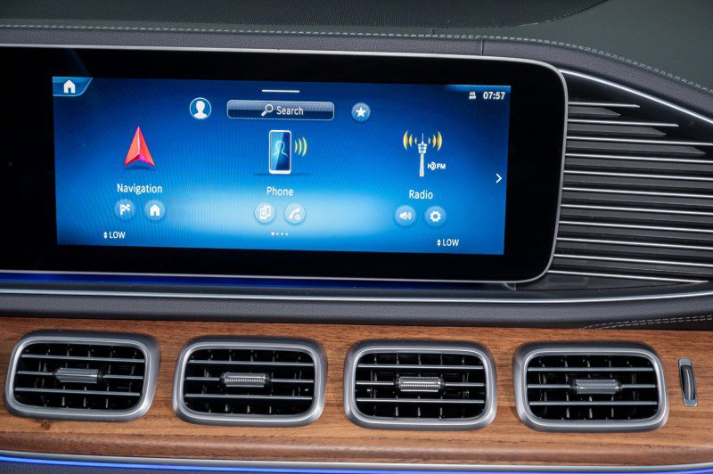 Certified 2025 Mercedes-Benz GLS 450 4MATIC image 22