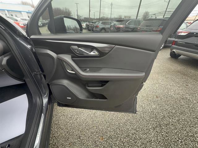 Used 2021 Chevrolet Blazer RS w/ Enhanced Convenience Package image 28