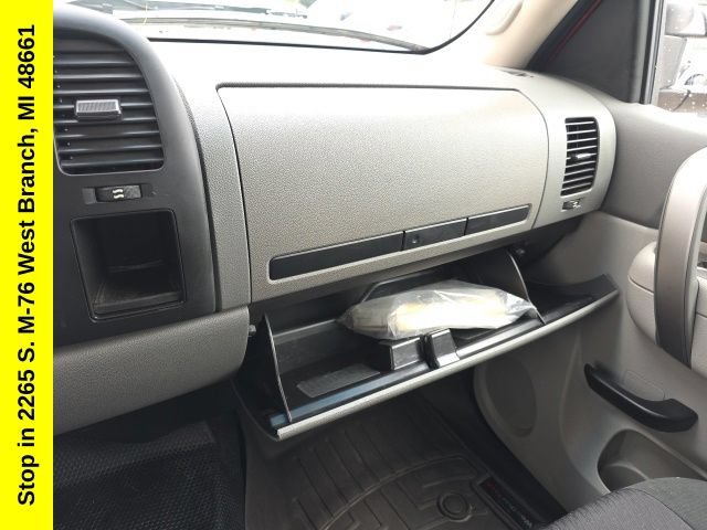Used 2012 Chevrolet Silverado 2500 W/T w/ Snow Plow Prep Package AWD/4WD image 27