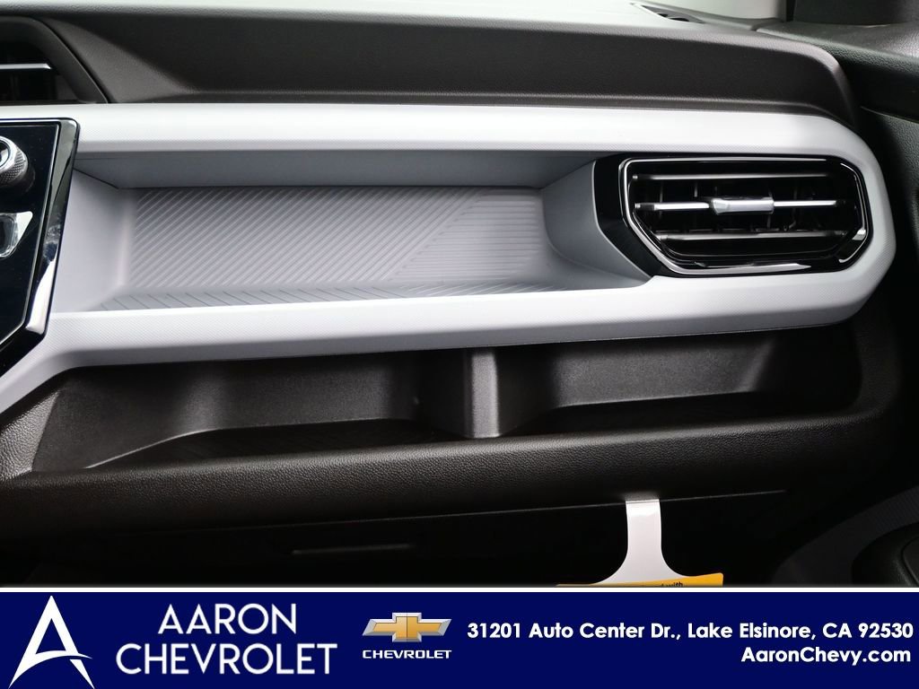 New 2027 Chevrolet Bolt LT w/ Comfort Package image 27