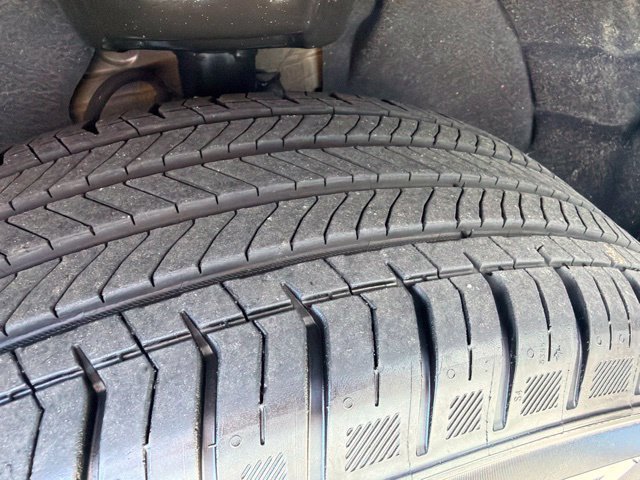 Used 2025 Chevrolet Equinox LT AWD/4WD image 26
