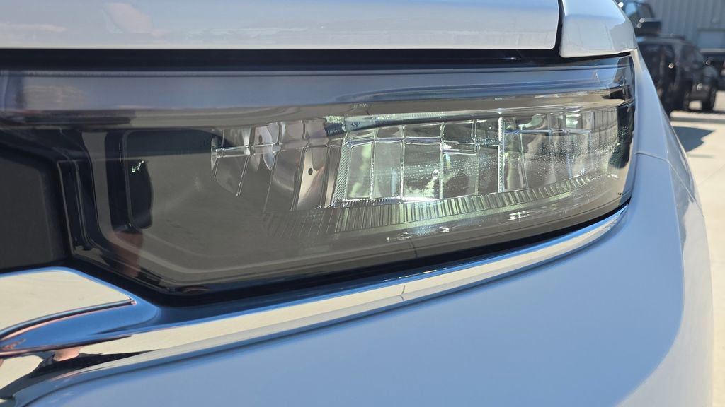 New 2026 Jeep Grand Cherokee Laredo AWD/4WD image 9